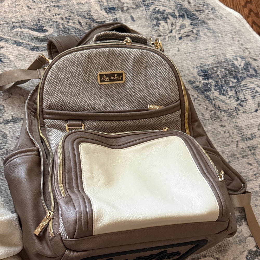Itzy Ritzy Brown and Cream Backpack